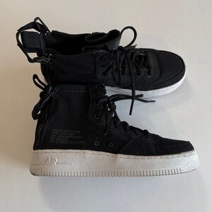 Nike SF Air Force 1 mid sneaker shoe youth 4 black canvas
